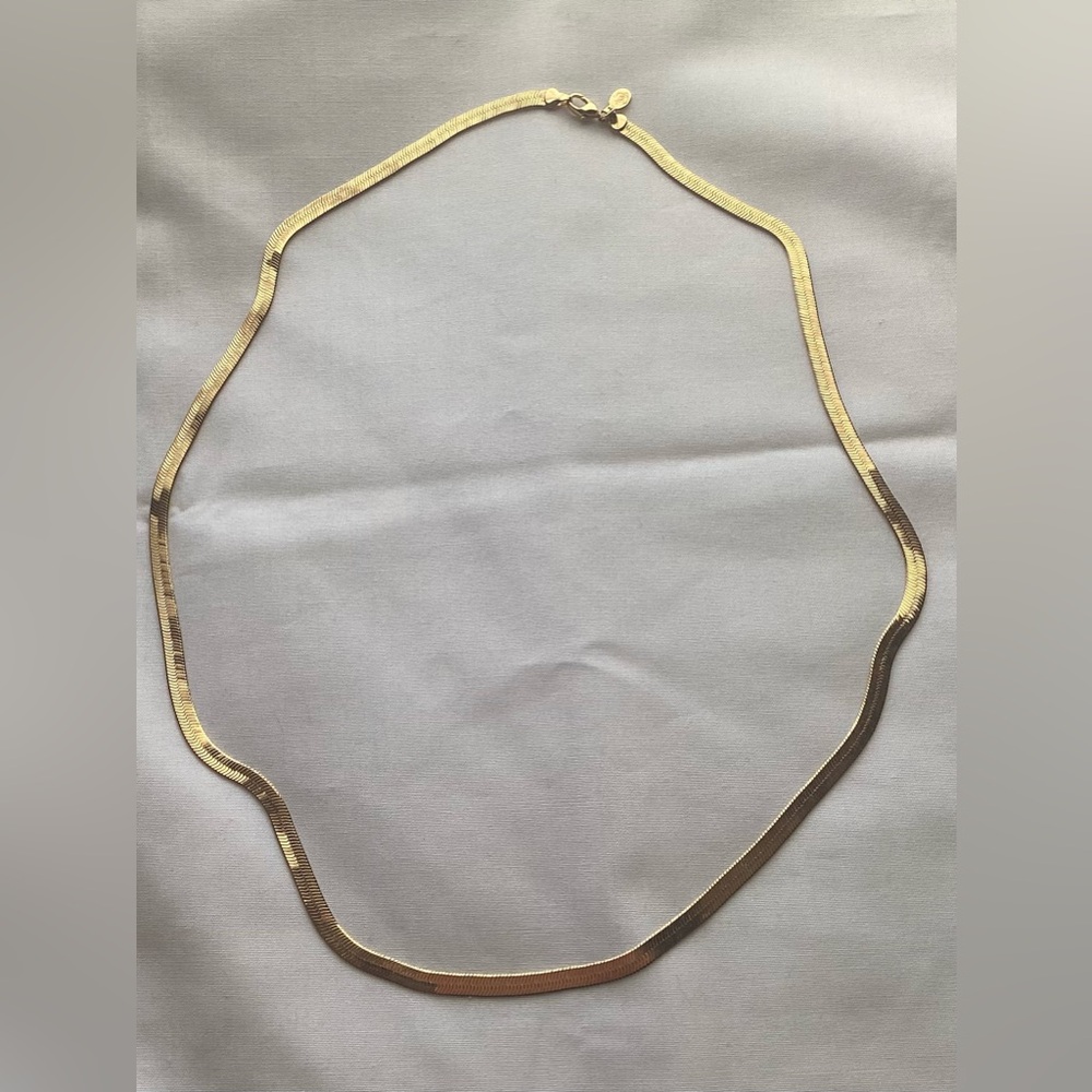 Premier Designs Chain Necklace Herringbone Gold Tone 15in